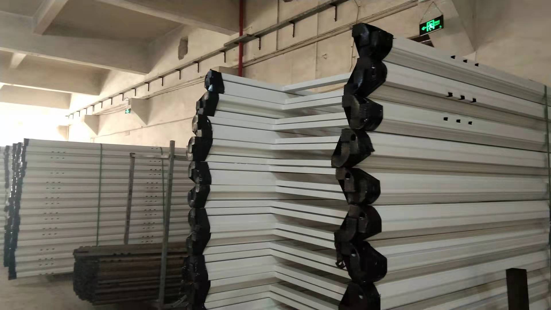 鐵床都是怎么樣打包裝的？